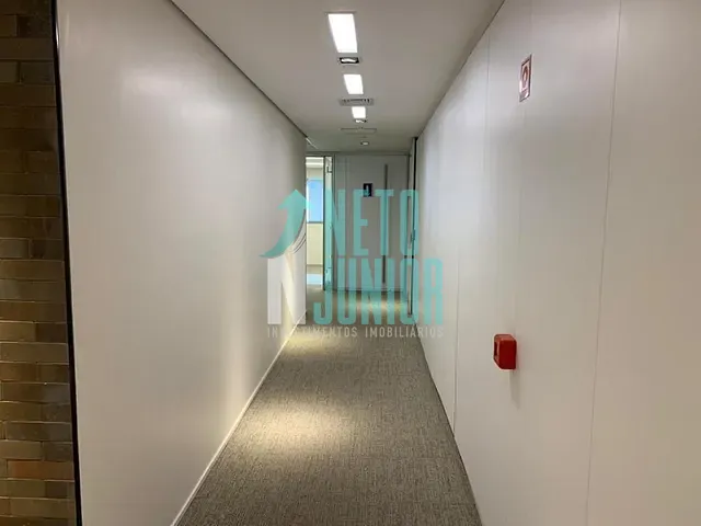 Conjunto com 360m², para alugar, no bairro Jardim Paulistano em São Paulo