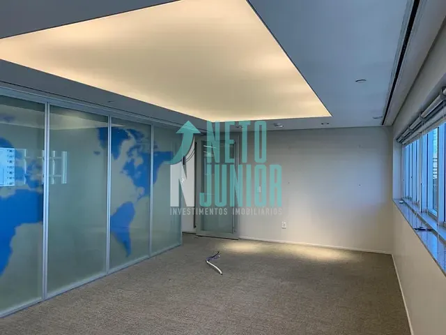 Conjunto com 360m², para alugar, no bairro Jardim Paulistano em São Paulo