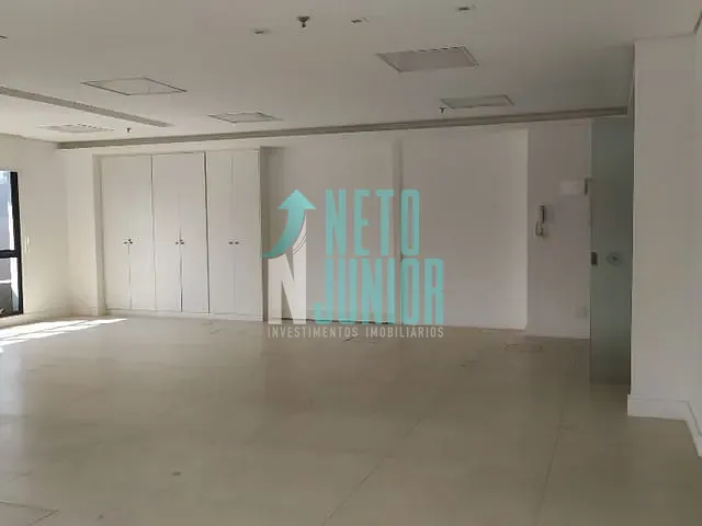 Conjunto com 91m², para alugar, no bairro Santo Amaro em São Paulo