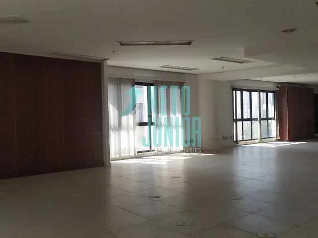 Conjunto com 182m², para alugar, no bairro Santo Amaro em São Paulo