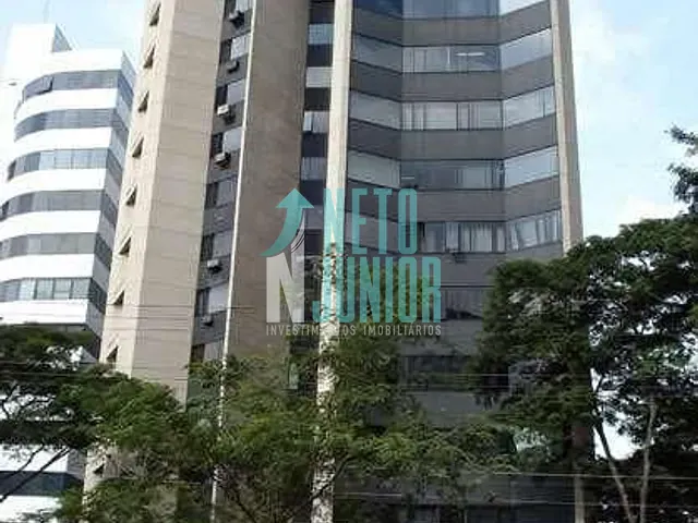 Conjunto com 245m², para alugar, no bairro Cidade Monções em São Paulo