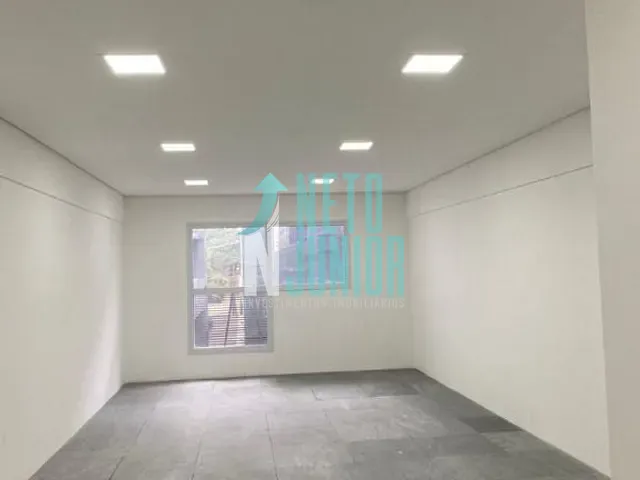Conjunto com 60m², para alugar, no bairro Vila Congonhas em São Paulo