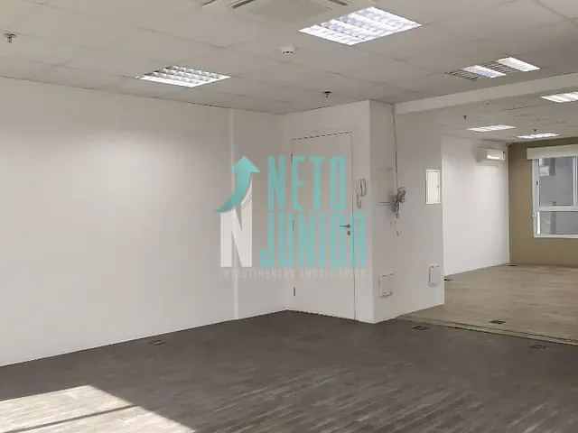 Conjunto comercial com 80m², para alugar, no bairro Jardins em São Paulo
