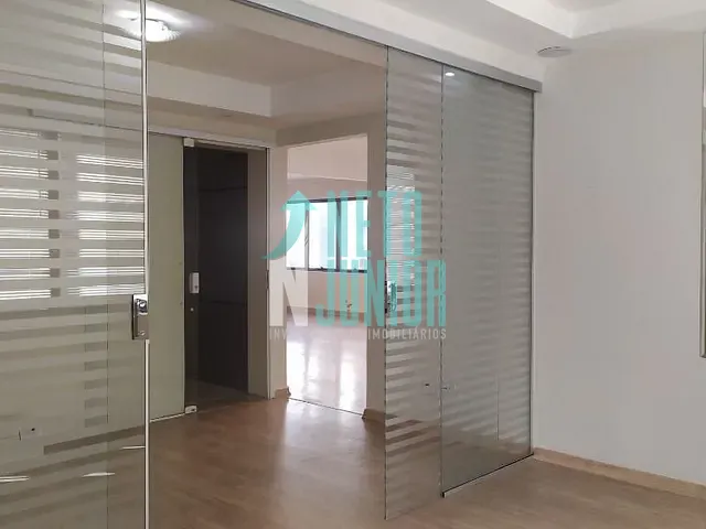 Conjunto com 90m², à venda ou para alugar, no bairro Moema em São Paulo