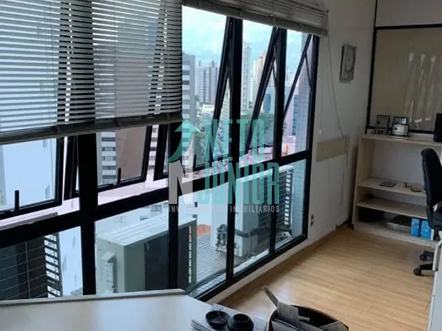 Conjunto com 90m², à venda, no bairro Santo Amaro em São Paulo