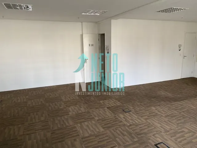 Conjunto com 82m², à venda, no bairro Chácara Santo Antônio em São Paulo