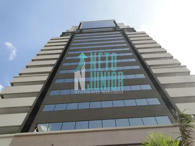 Conjunto com 300m², para alugar, no bairro Chácara Santo Antônio (Zona Sul) em São Paulo