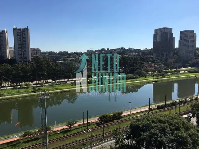Conjunto com 107m², para alugar, no bairro Brooklin Paulista em São Paulo