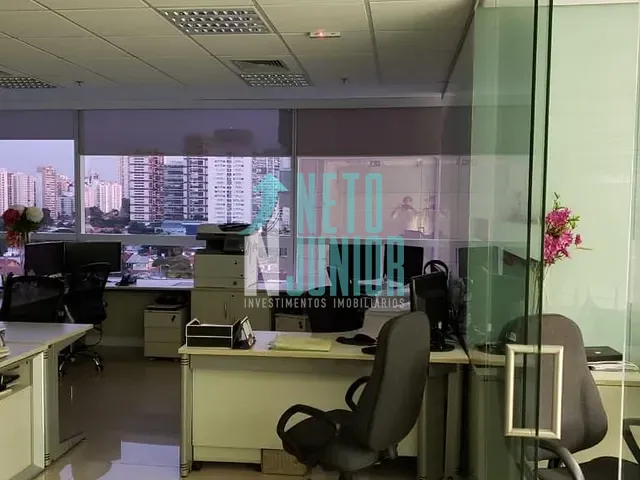 Conjunto com 250m², para alugar, no bairro Brooklin Paulista em São Paulo