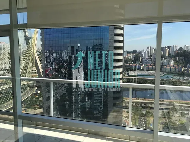 Conjunto comercial com 126m², para alugar, no bairro Brooklin Novo em São Paulo