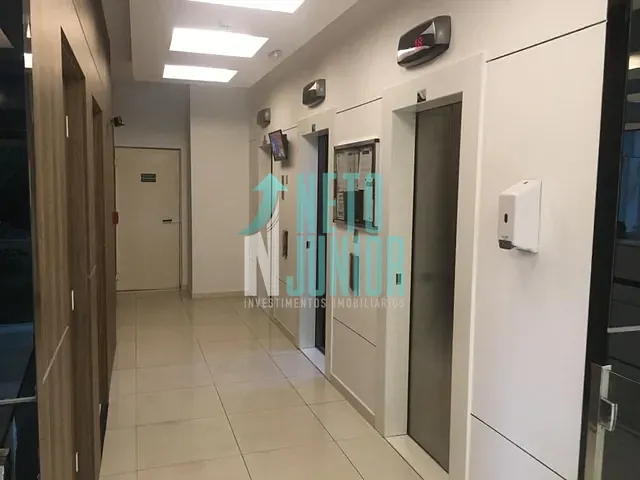 Conjunto com 47m², para alugar, no bairro Santo Amaro em São Paulo