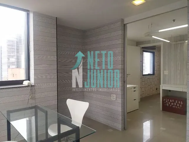 Conjunto com 44m², à venda, no bairro Moema em São Paulo