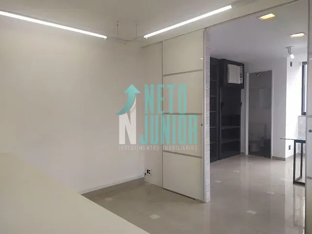 Conjunto com 44m², à venda, no bairro Moema em São Paulo