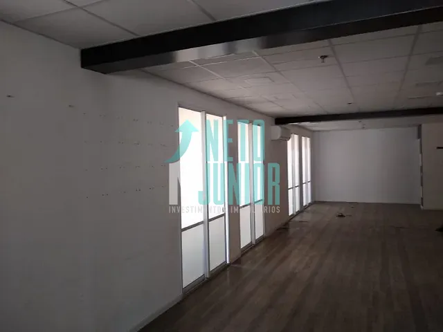 Conjunto com 250m², à venda, no bairro Pinheiros em São Paulo