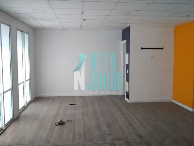 Conjunto com 250m², à venda, no bairro Pinheiros em São Paulo