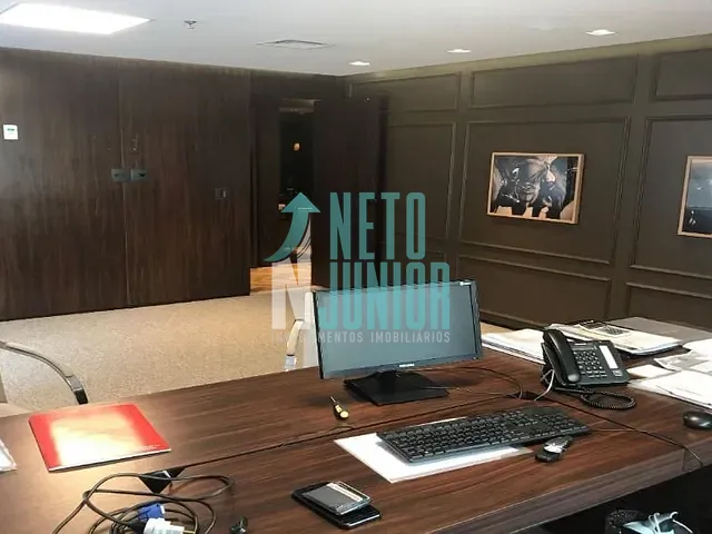 Conjunto com 165m², à venda ou para alugar, no bairro Itaim Bibi em São Paulo