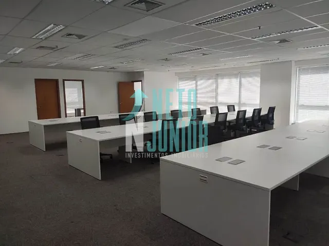 Conjunto com 296m², para alugar, no bairro Butantã em São Paulo