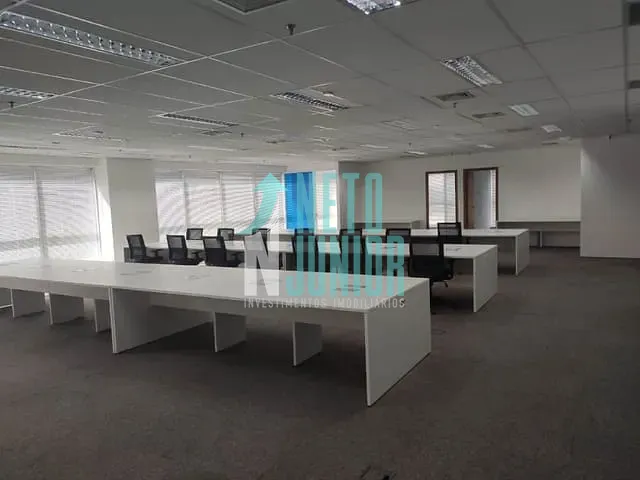 Conjunto com 296m², para alugar, no bairro Butantã em São Paulo