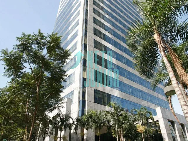 Conjunto com 866m², à venda ou para alugar, no bairro Cidade Monções em São Paulo