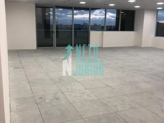 Conjunto com 221m², para alugar, no bairro Brooklin Paulista em São Paulo