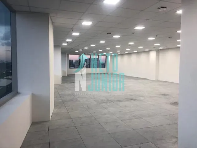 Conjunto com 221m², para alugar, no bairro Brooklin Paulista em São Paulo