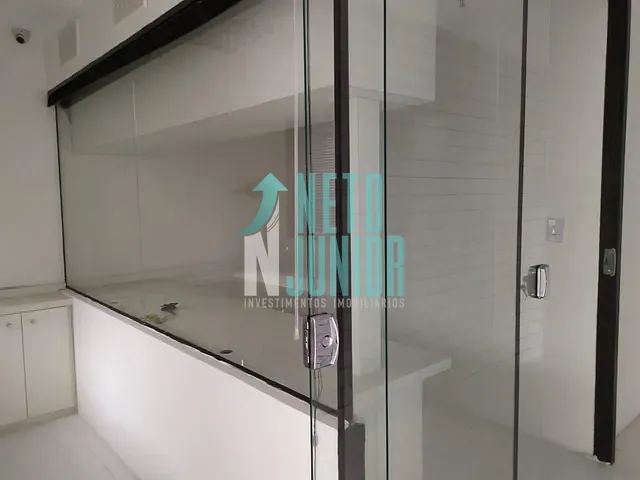 Conjunto com 84m², à venda ou para alugar, no bairro Moema em São Paulo