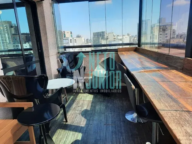 Conjunto com 63m², para alugar, no bairro Vila Nova Conceição em São Paulo