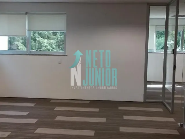 Conjunto com 180m², para alugar, no bairro Jardim Paulistano em São Paulo