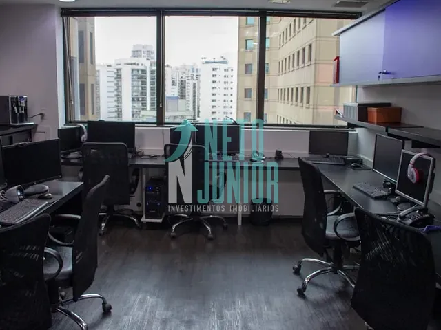 Conjunto com 60m², à venda ou para alugar, no bairro Indianópolis em São Paulo