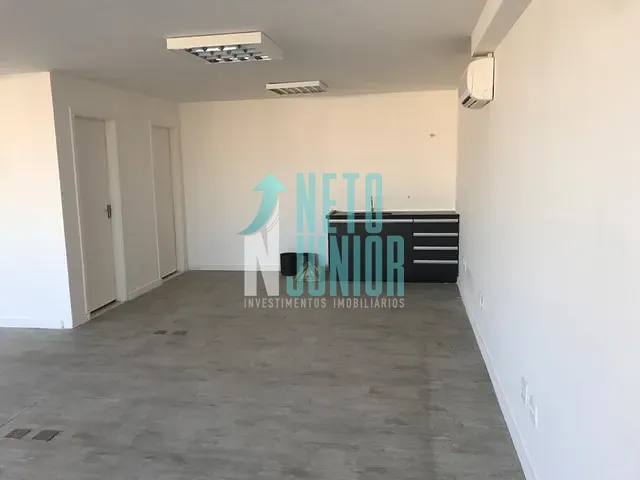 Conjunto com 109m², para alugar, no bairro Pinheiros em São Paulo