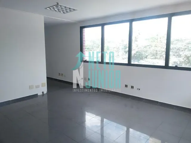 Conjunto com 91m², para alugar, no bairro Indianópolis em São Paulo