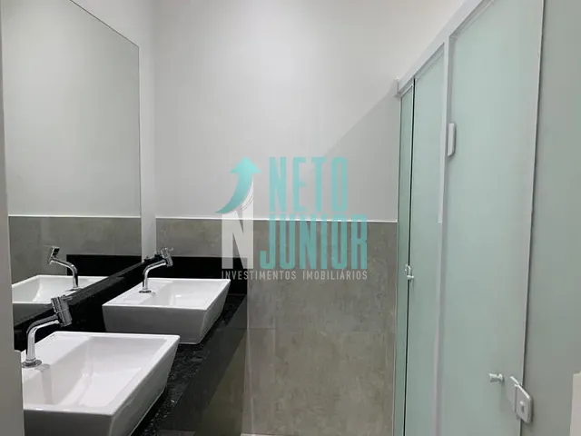 Conjunto com 279m², para alugar, no bairro Moema em São Paulo