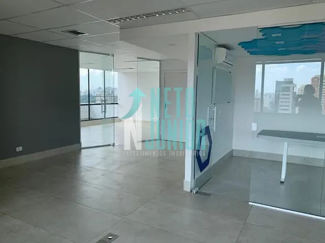 Conjunto com 279m², para alugar, no bairro Moema em São Paulo