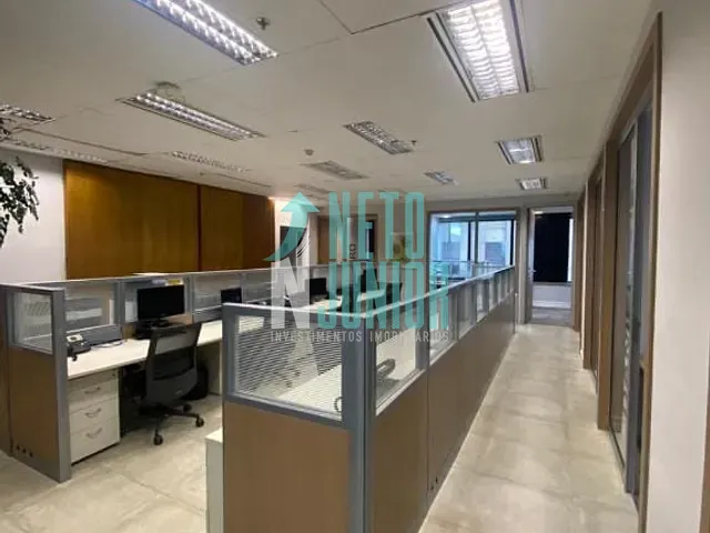 Conjunto com 565m², para alugar, no bairro Vila Nova Conceição em São Paulo