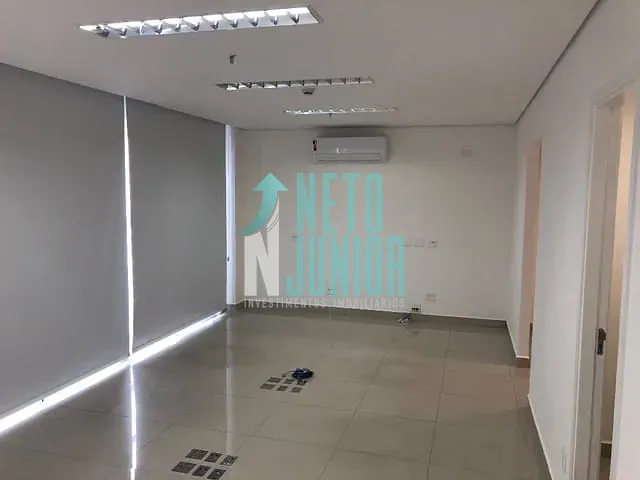 Conjunto com 80m², à venda, no bairro Vila Leopoldina em São Paulo