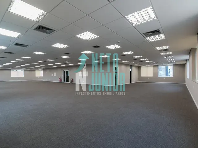 Conjunto com 503m², para alugar, no bairro Santo Amaro em São Paulo