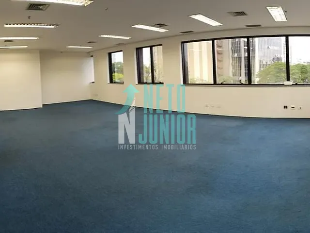 Conjunto com 140m², para alugar, no bairro Pinheiros em São Paulo