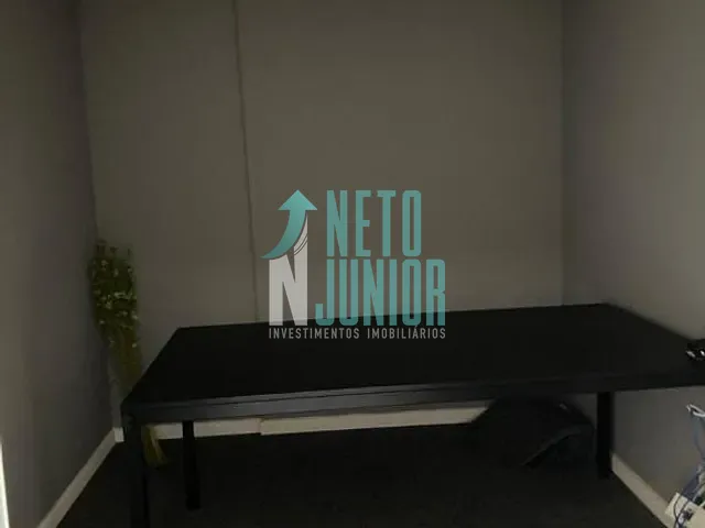 Conjunto com 47m², para alugar, no bairro Santo Amaro em São Paulo
