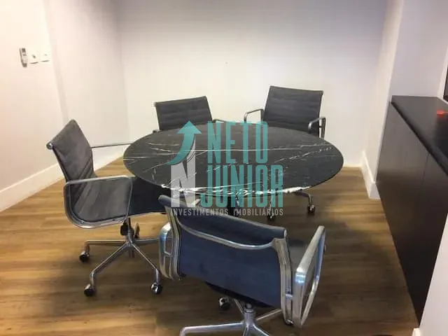 Conjunto com 100m², para alugar, no bairro Itaim Bibi em São Paulo