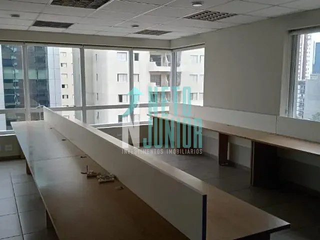 Conjunto com 168m², à venda, no bairro Pinheiros em São Paulo