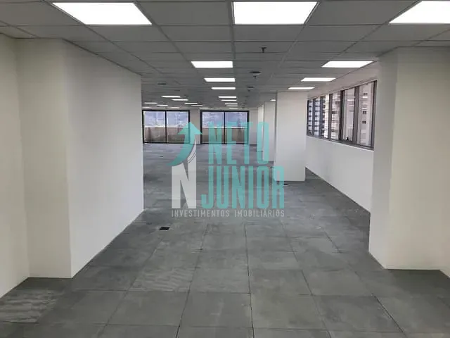 Conjunto com 350m², para alugar, no bairro Jardim Caravelas em São Paulo