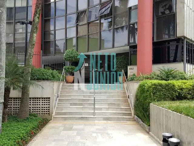 Conjunto com 90m², para alugar, no bairro Chácara Santo Antônio em São Paulo
