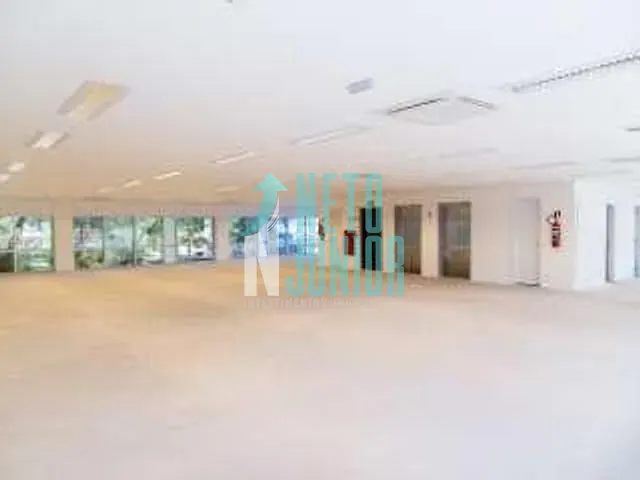 Conjunto com 2355m², para alugar, no bairro Cidade Monções em São Paulo