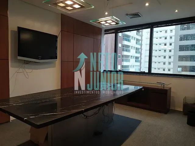 Conjunto com 135m², à venda ou para alugar, no bairro Indianópolis em São Paulo