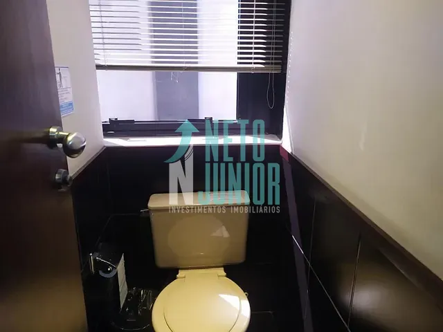 Conjunto com 98m², à venda, no bairro Moema em São Paulo