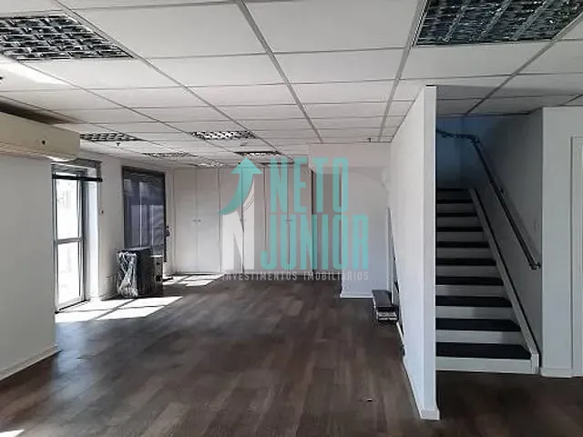 Conjunto com 155m², para alugar, no bairro Indianópolis em São Paulo