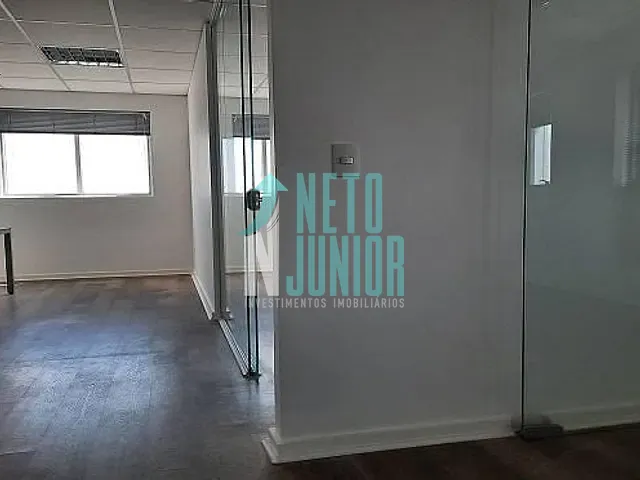 Conjunto com 155m², para alugar, no bairro Indianópolis em São Paulo