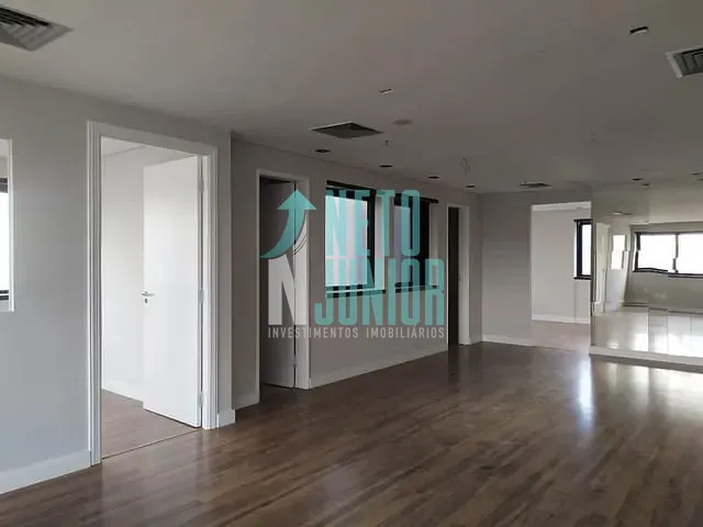 Conjunto com 126m², para alugar, no bairro Indianópolis em São Paulo