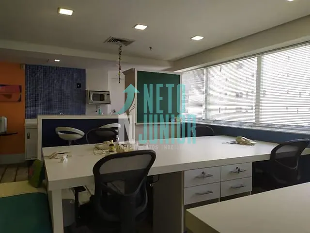 Conjunto com 72m², à venda ou para alugar, no bairro Indianópolis em São Paulo