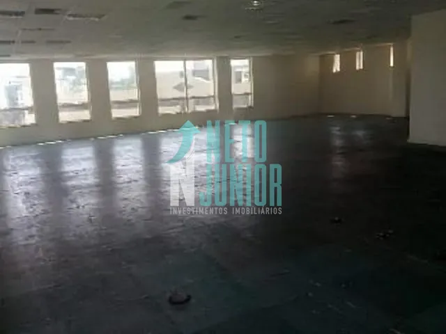 Conjunto com 363m², para alugar, no bairro Chácara Santo Antônio em São Paulo